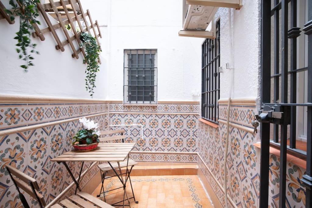 Santa Justa Urban Apartment セビリア エクステリア 写真